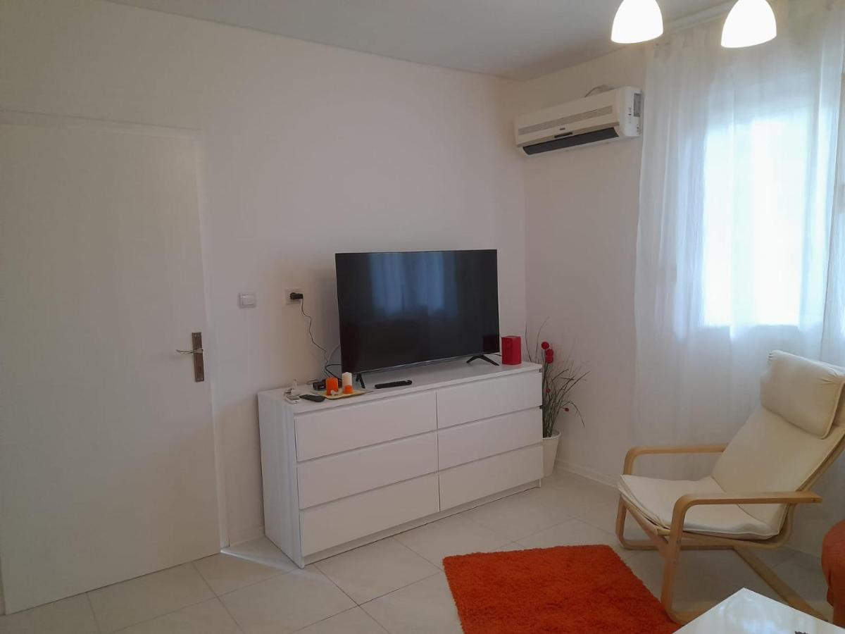 Apartmani HERMES Jadrija Bagian luar foto