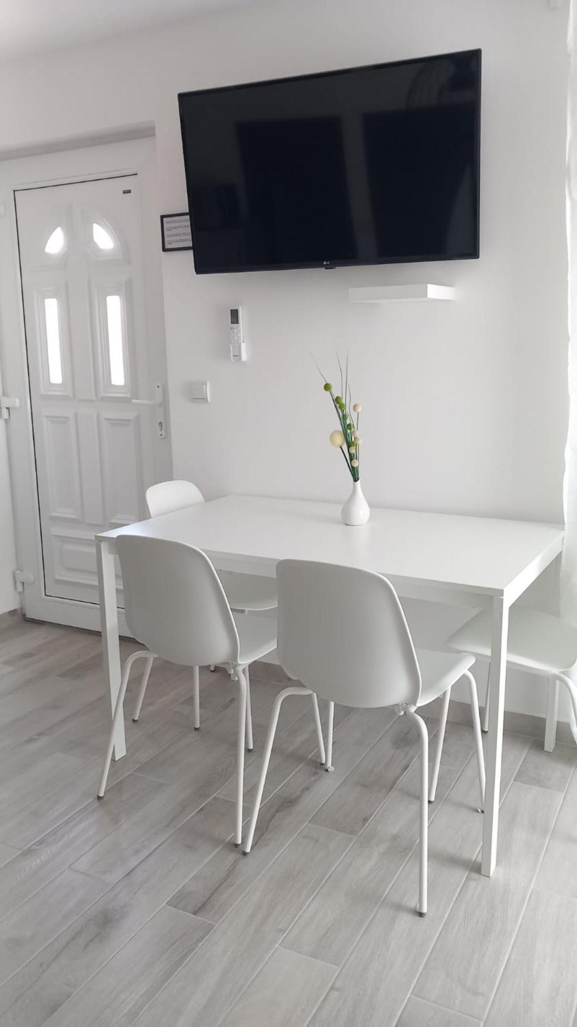 Apartmani HERMES Jadrija Bagian luar foto